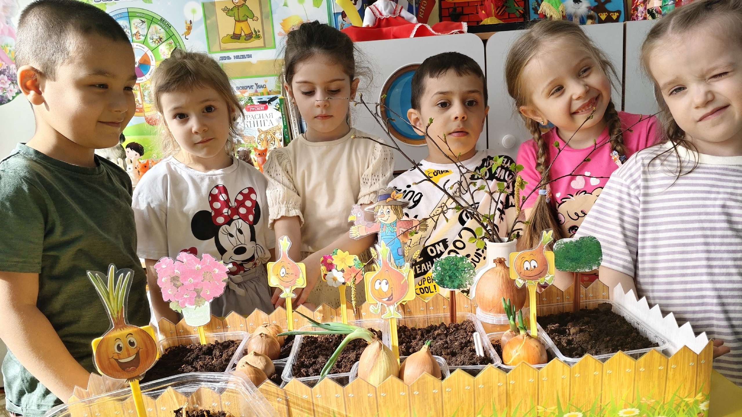 «Огород на подоконнике»: учимся заботиться о природе, не выходя из группы